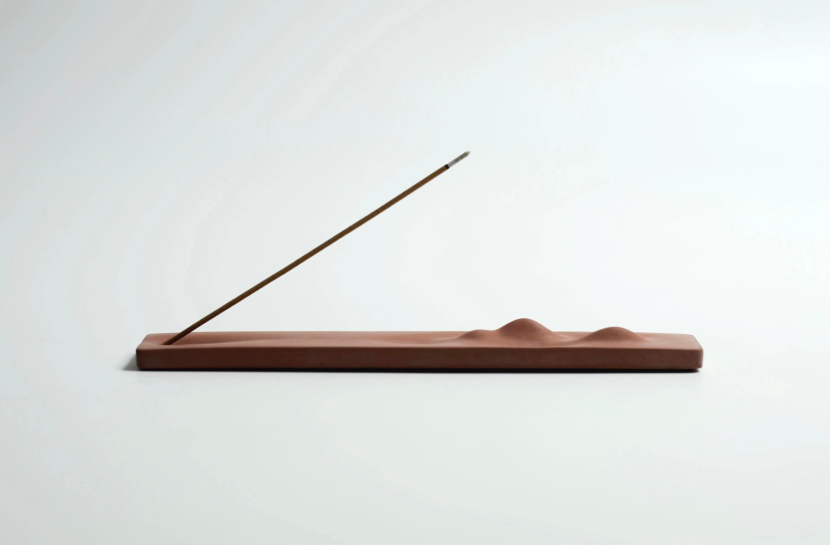 Minimal Ridge Ceramic Incense Holder