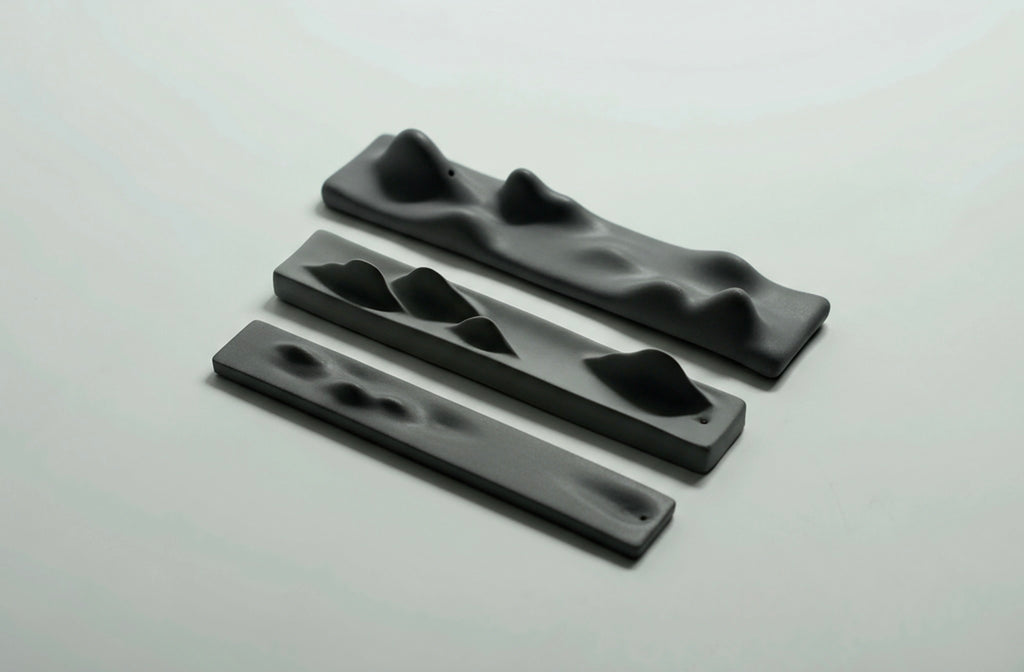 Minimal Ridge Ceramic Incense Holder